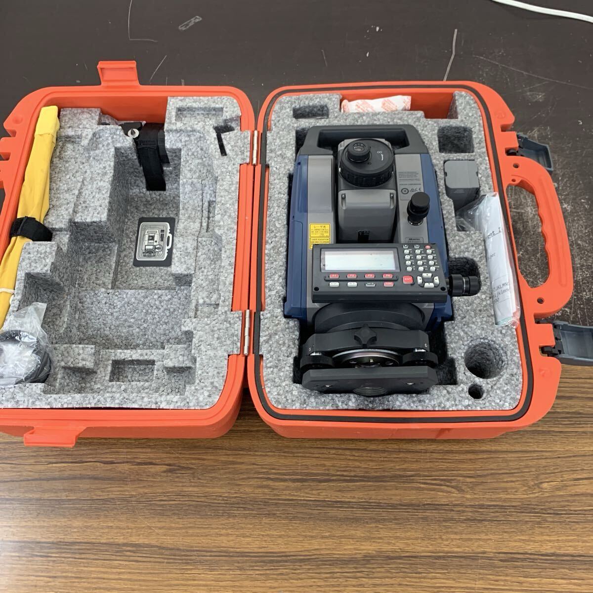Sokkia iM-107FP Total Station with SDRbasic Prism [m1247591563]