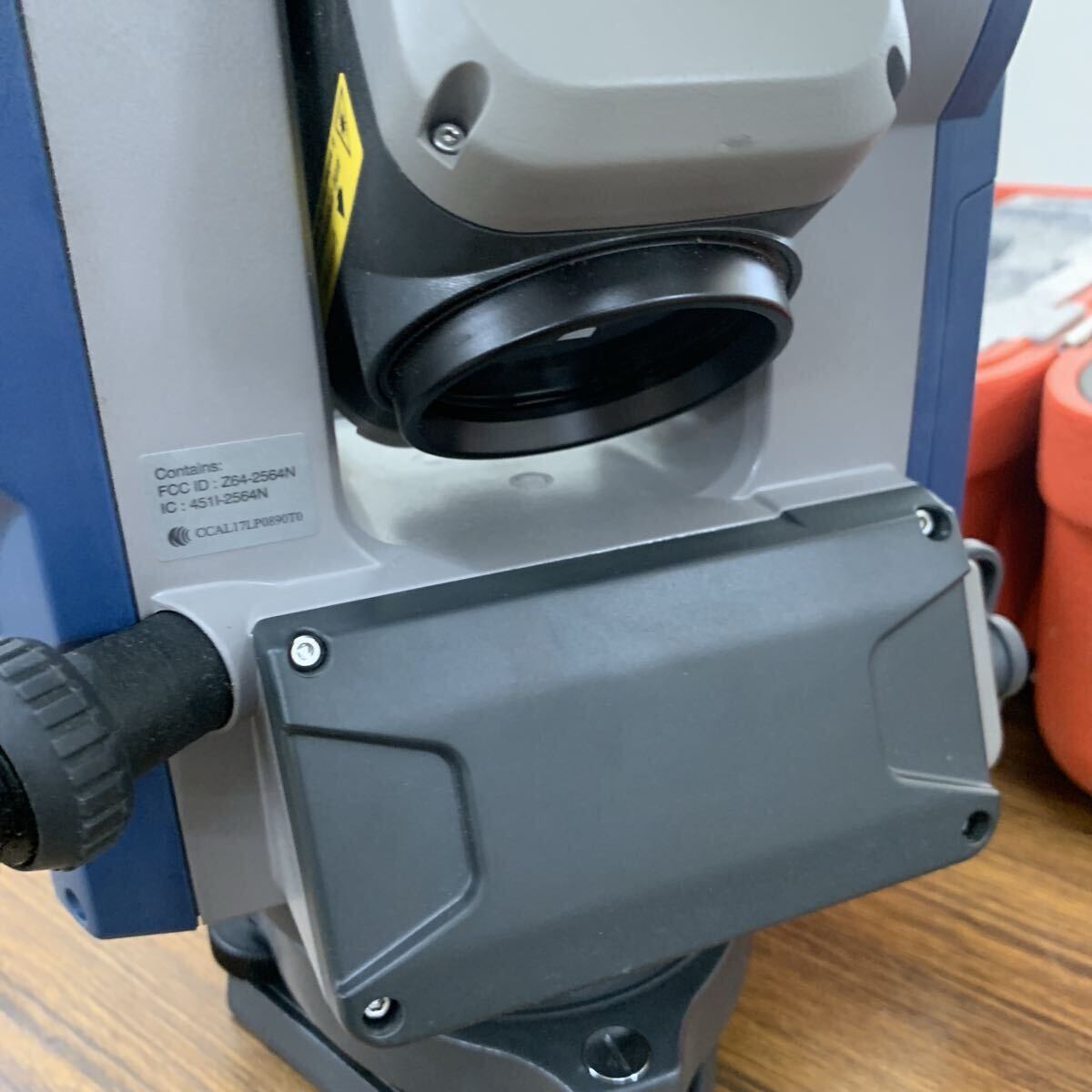 Sokkia iM-107FP Total Station with SDRbasic Prism [m1247591563]