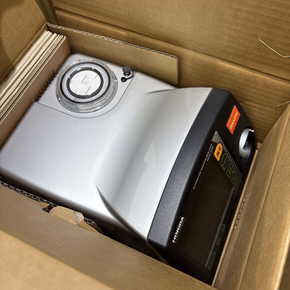 Horiba MEXA-324M Exhaust Gas Analyzer [h1247815387]