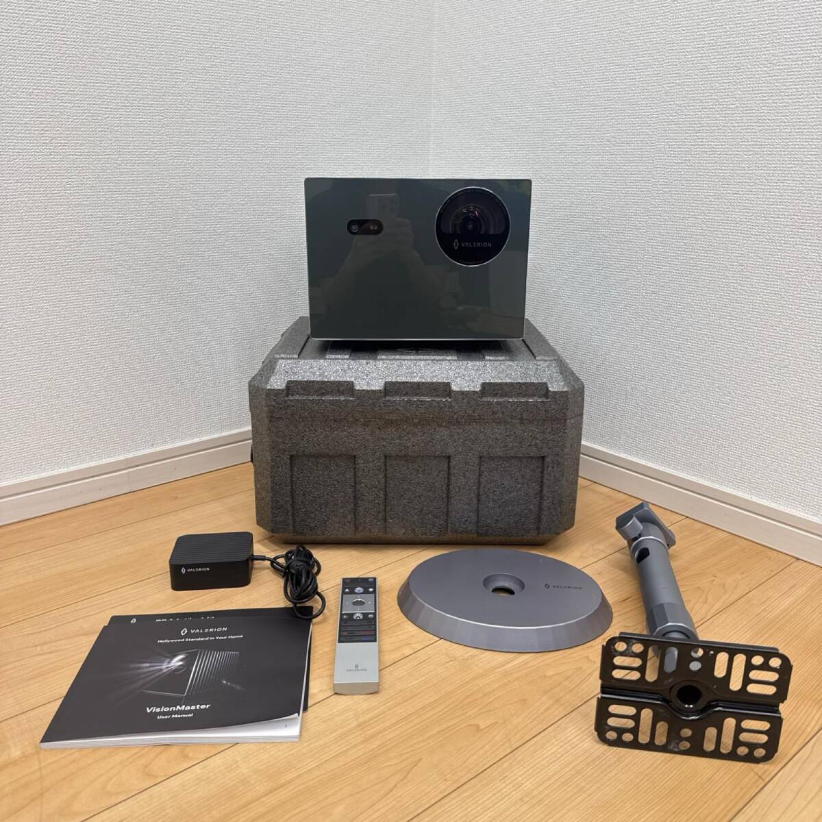 VALERION VisionMaster Pro2 4K RGB Laser Projector 3000 ISO Lumens with Remote and Stand [b1247936909]