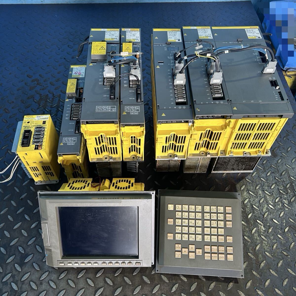FANUC A02B-0238-B542 MDI Series18i-TA Amplifier (for parts or not working) [e1248159264]