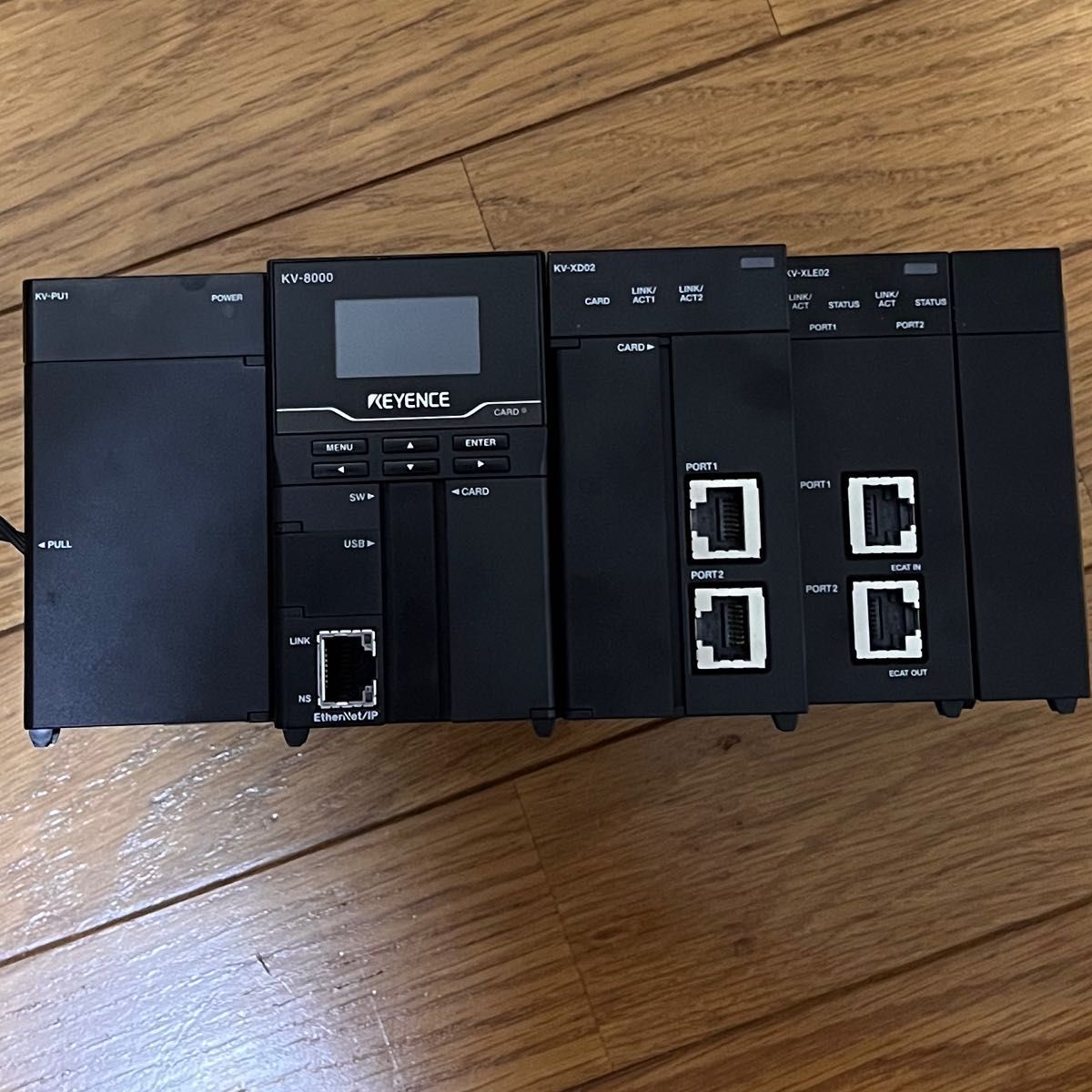 Keyence KV-8000 Electrical Equipment [z703990060]