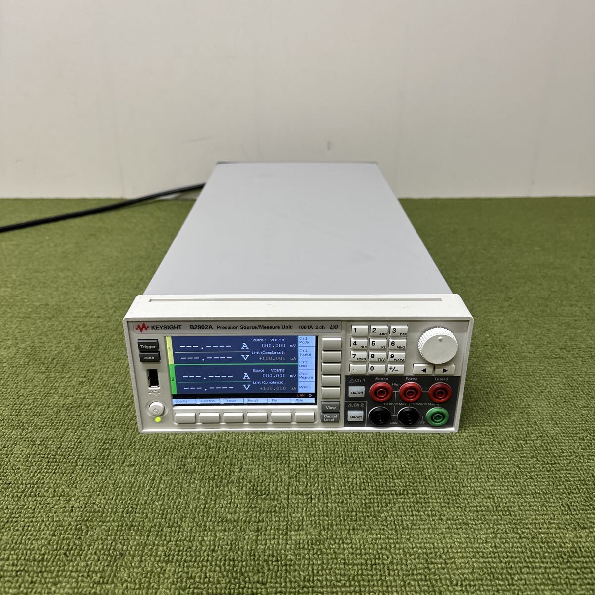 Keysight B2902A Precision Source/Measure Unit 100fA 2ch [m1248332165]