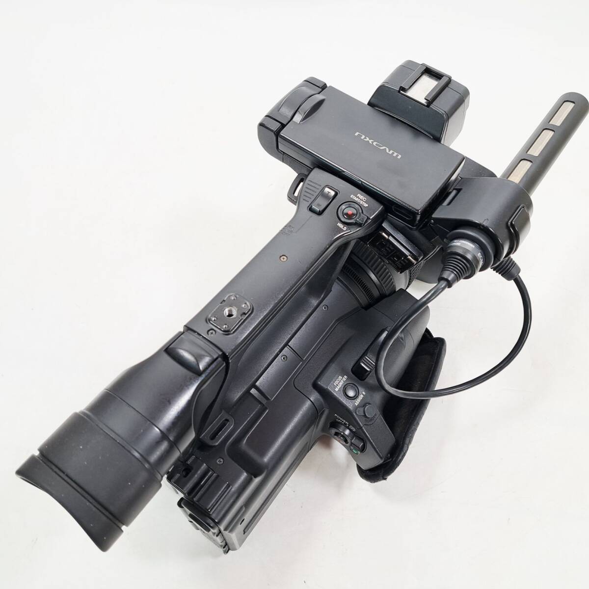 SONY HXR-NX3 NXCAM Professional Video Camera 3CMOS AVCHD 1080 with 4 NP-F970 Chargers [v1248959864]