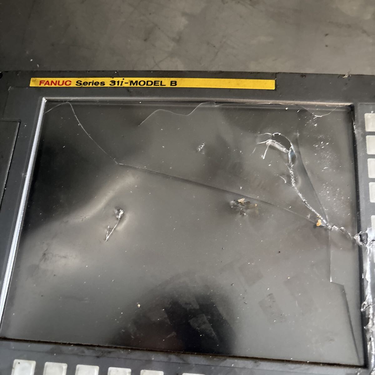 FANUC ff2921 Operation Monitor Touch Panel (for parts or not working) [m1248986963]