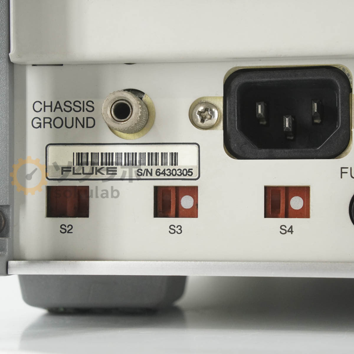 Fluke 5700A Calibrator Multi-Function Calibrator with Power Cord [h1249605358]