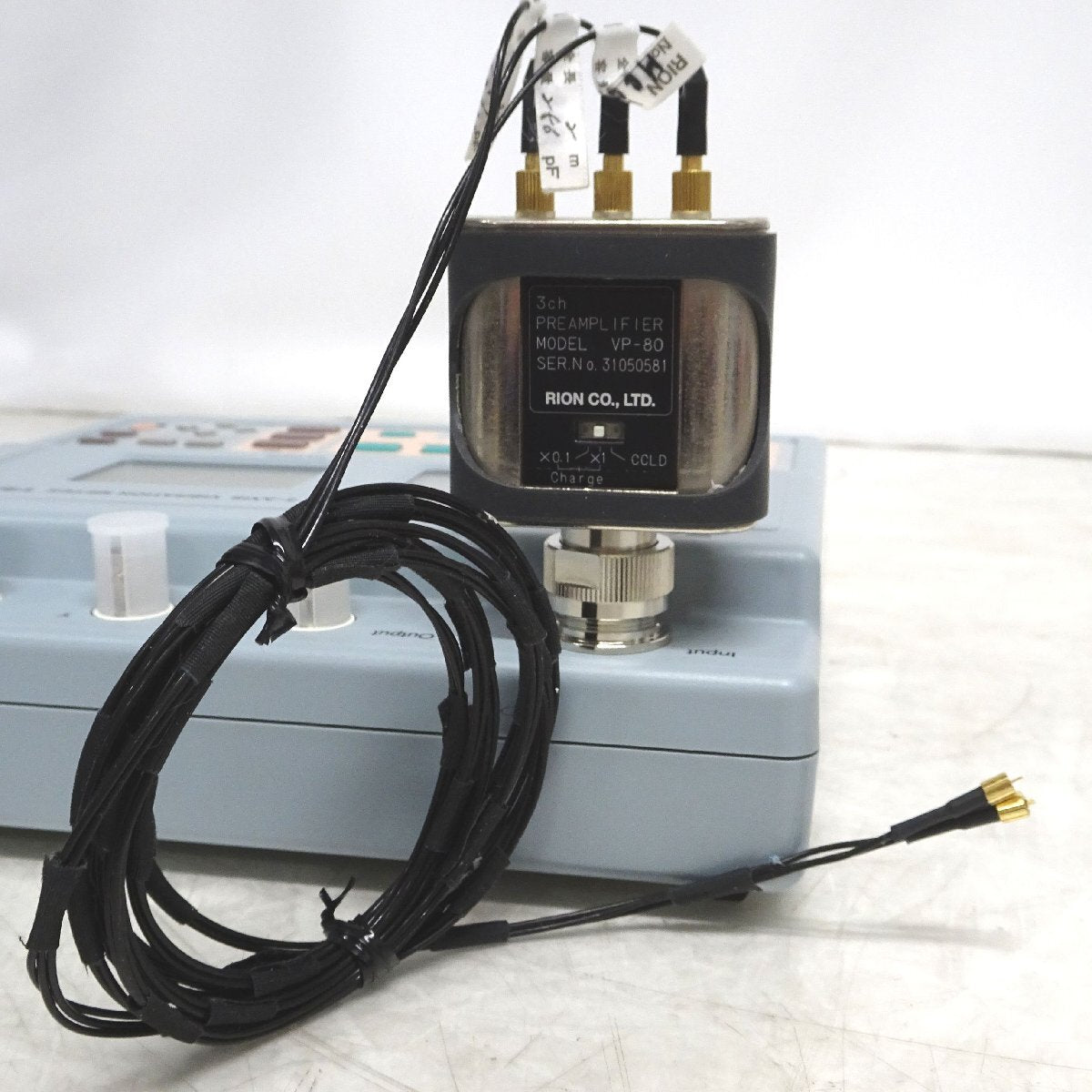 Rion VM-54 3-Axis Vibration Meter with VP-80 Preamplifier VX-54WH Card PV-97C Pickup (for parts or not working) [m1249970586]
