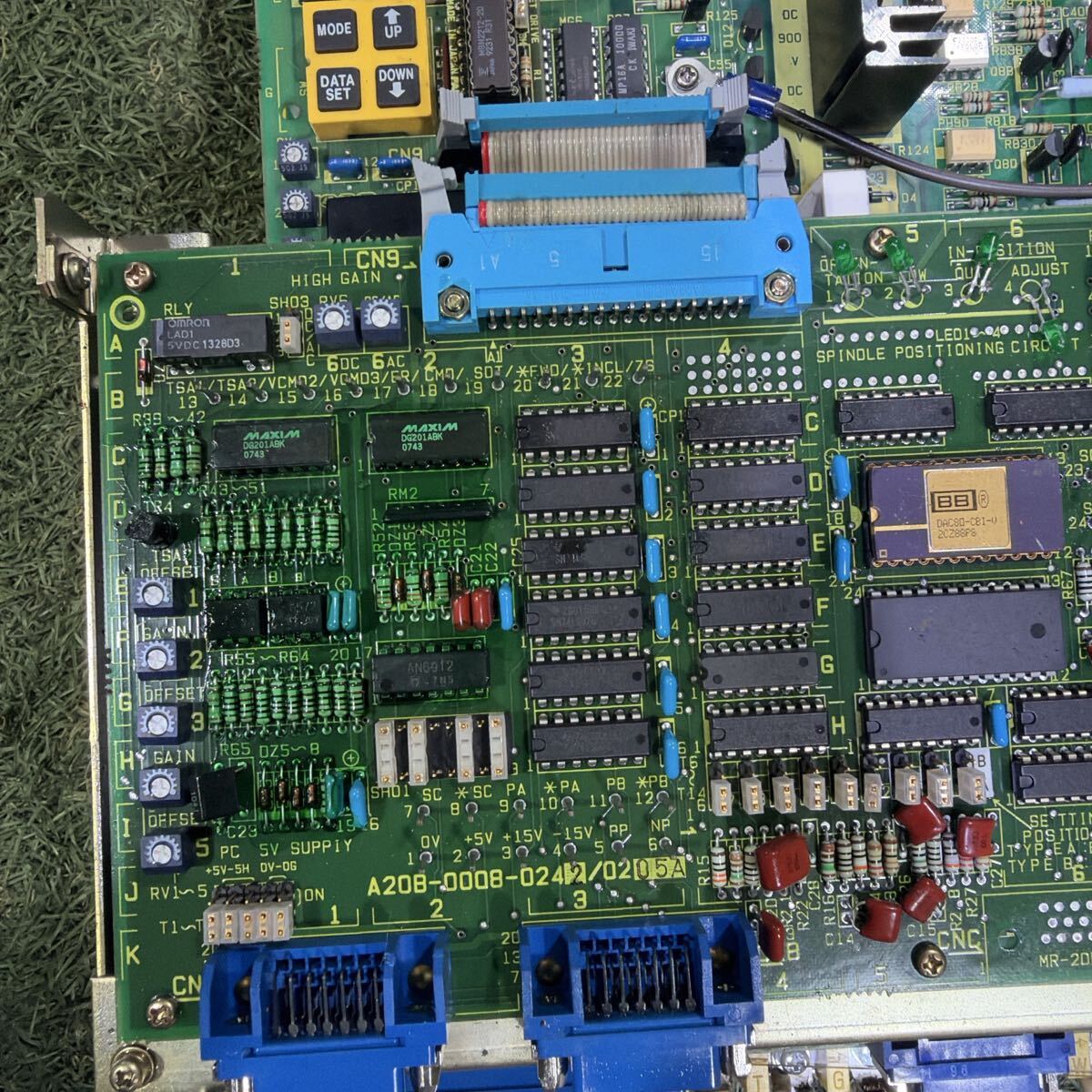 Fanuc A06B-6060-H106-R AC Spindle Servo Unit Controller [d1250043602]