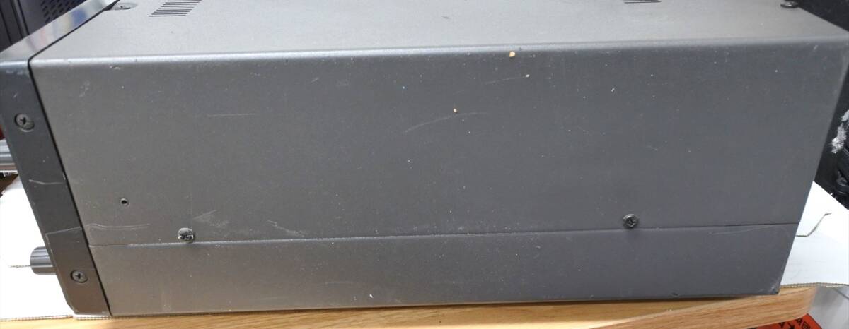 Icom IC970 144/430/2400MHz Transceiver [c1188123936]