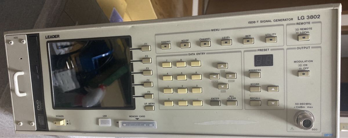 Leader LG3802 ISDB-T Signal Generator [e1211935373]