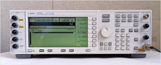 Agilent E4432B Signal Generator 250kHz-3.0GHz [v1227424372]