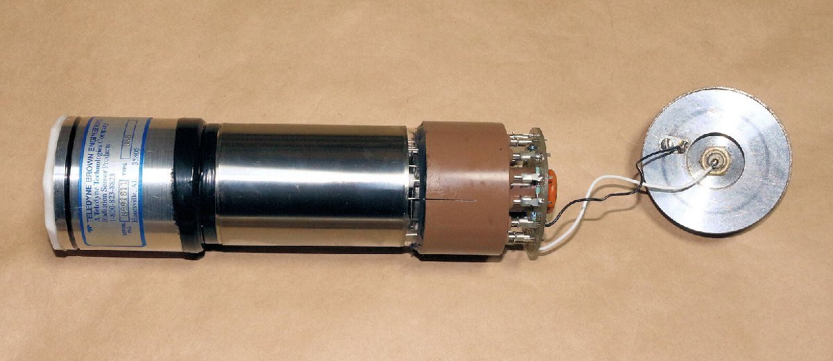 TELEDYNE 2 X 2 NaI(Tl) Gamma Scintillator Detection Probe with C Connector Cable [b1090236976]