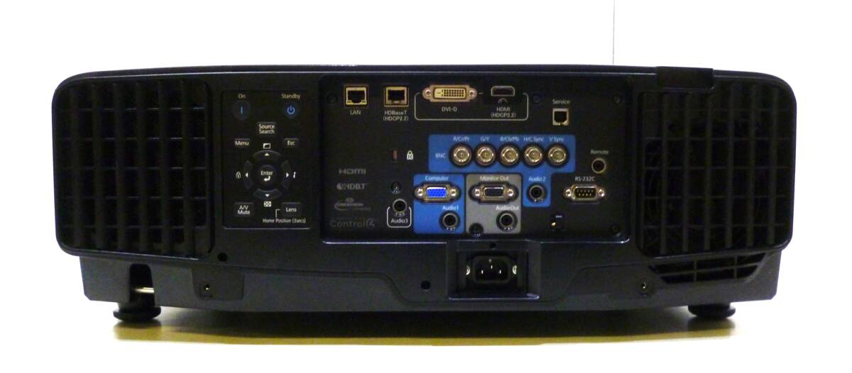 Epson EB-L1105U Data Projector 6000 ANSI Lumens 3LCD WUXGA (1920x1200) [m1174772090]