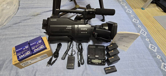 SONY HVR-HD1000J Camcorder + Wide Control Lens + Battery + Charger + DVCAM Tape + Tripod [l1209807703]