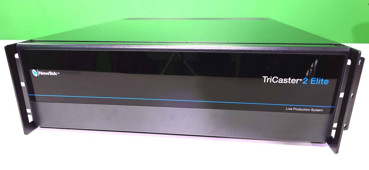 Vizrt NewTek TriCaster 2 Elite 2S Bundle [h1159572025]