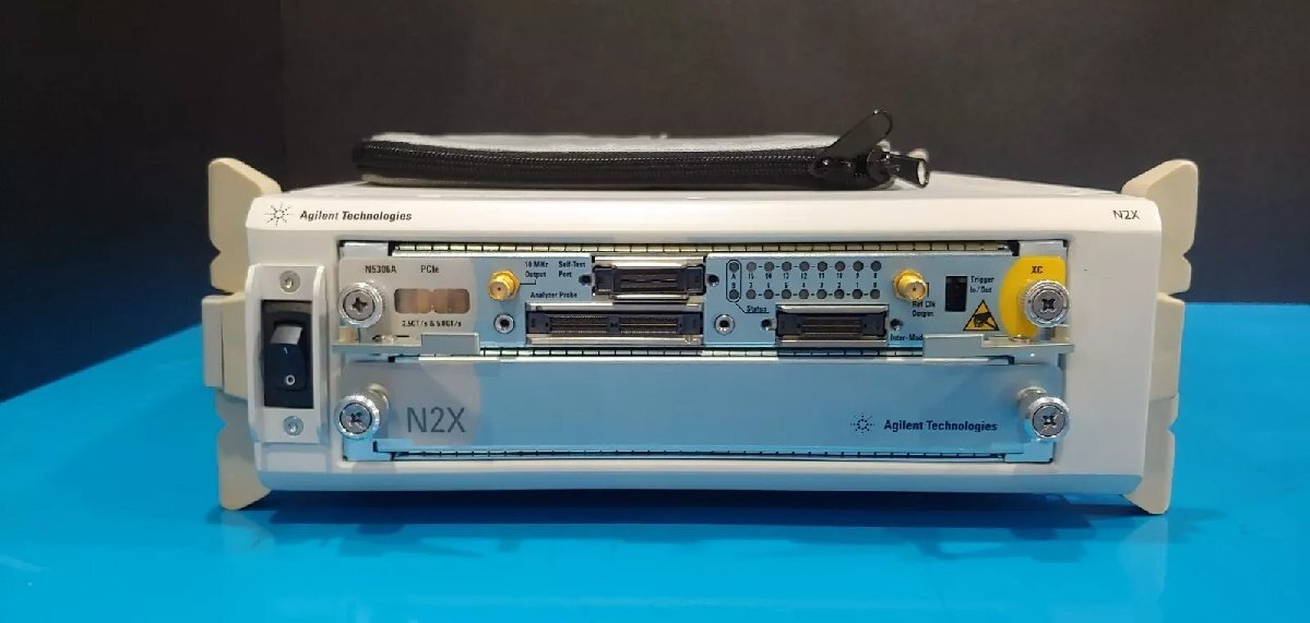 Agilent N5540A N2X 2-Slot Portable Chassis [h1164097995]