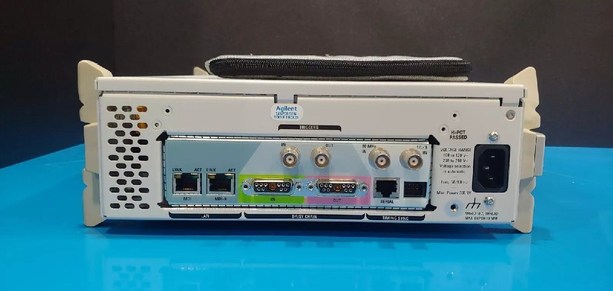 Agilent N5540A N2X 2-Slot Portable Chassis [h1164097995]