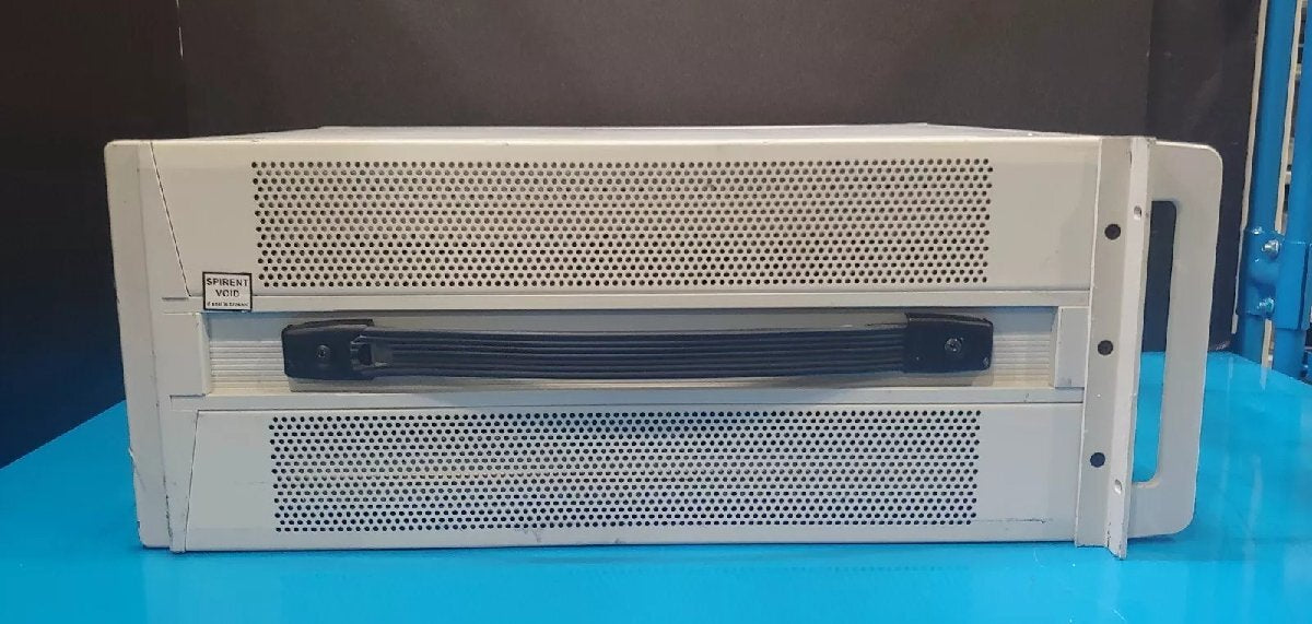 Spirent SR5500 Wireless Channel Emulator [f1164807031]