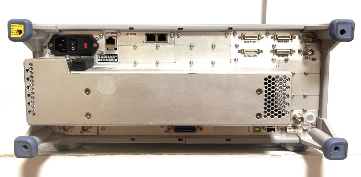 ROHDE&SCHWARZ CMW500 Wideband Radio Tester [t1140833203]