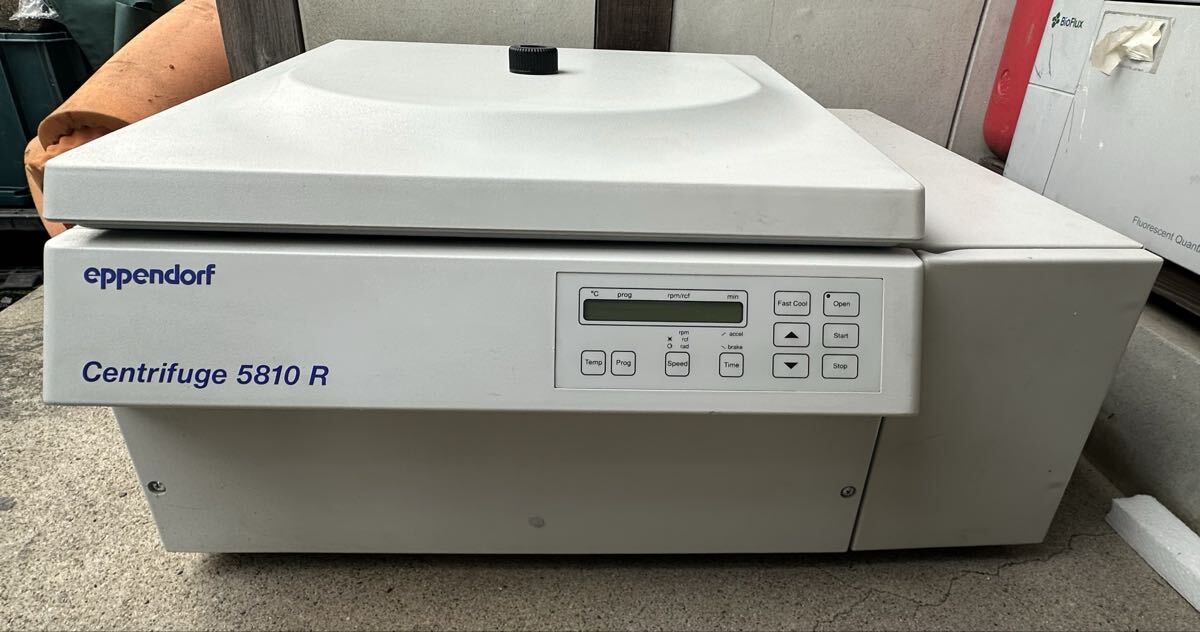 Eppendorf Centrifuge 5810 R [r1244212064]