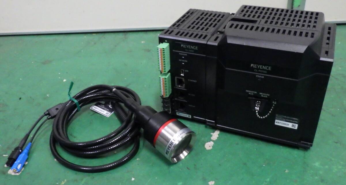 Keyence CL-3050 Multi-Color Laser Displacement Sensor with CL-P070 Head [x1249765413]