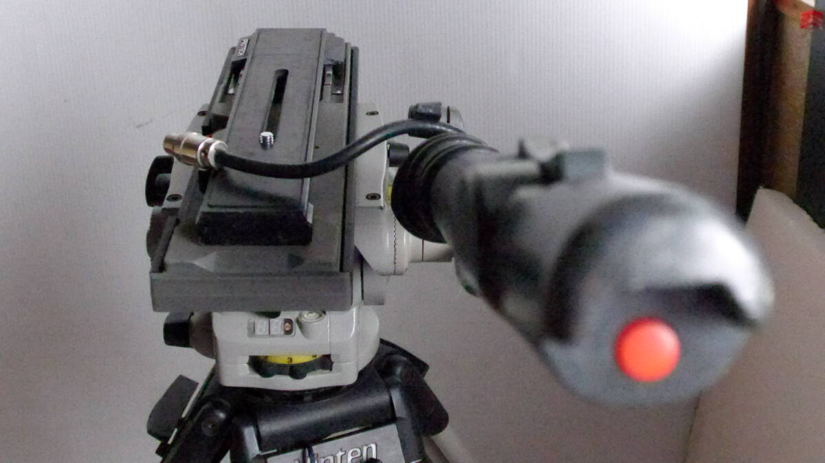 VINTEN VISION 11 Tripod with Accessories [q1232230497]