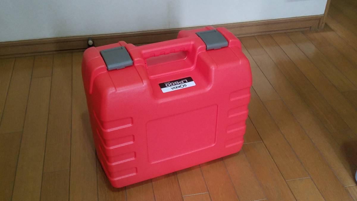 Sokia LP610J-DB Rotating Laser Level with LR300 Receiver and Clamp [x1128098321]