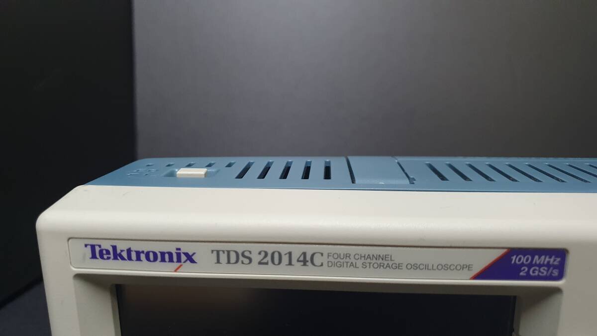 Tektronix TDS2014C Digital Oscilloscope 100MHz 4ch 2GS/s [e1131159393]