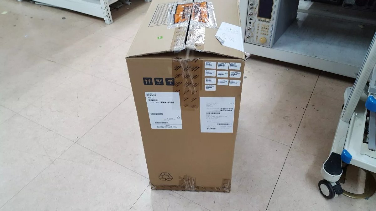 Tektronix MSO46 Mixed Signal Oscilloscope 1GHz 6ch [s1163027480]