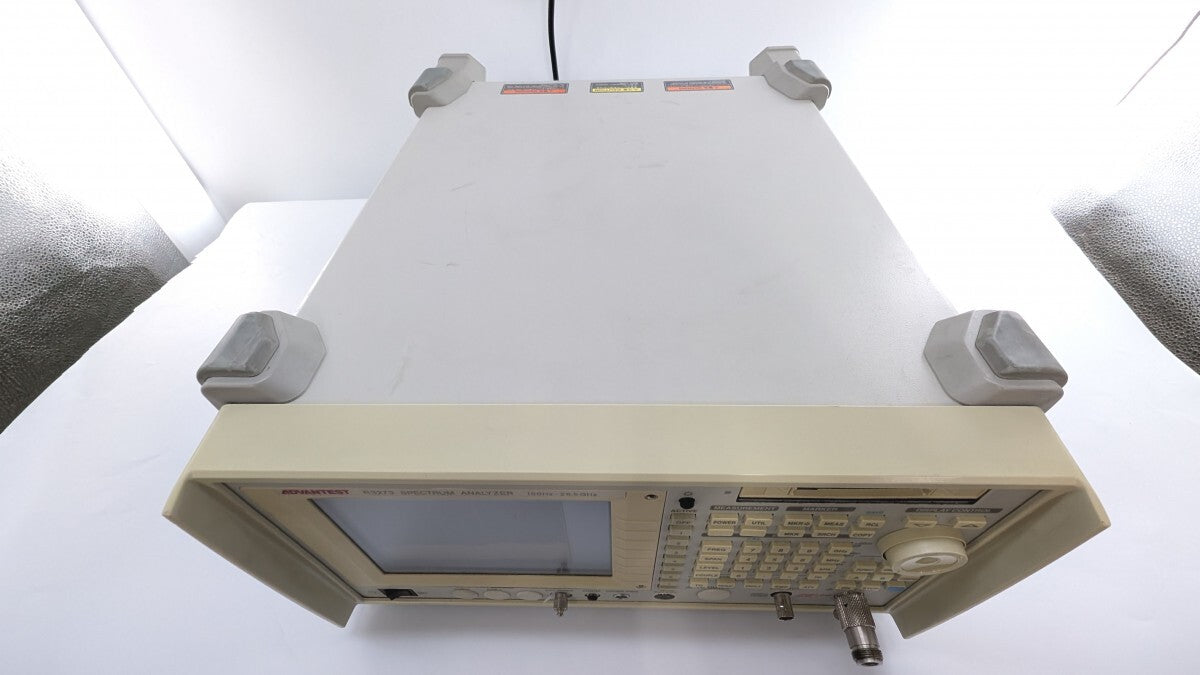 R3273 Spectrum Analyzer 100 Hz to 26.5 GHz Advanced Test [x1180111144]