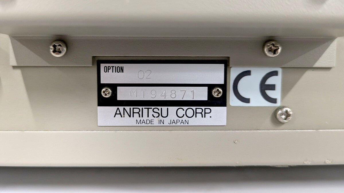 Anritsu MG3633A Synthesizer/Level Generator 10kHz to 2.7GHz [j1180125271]