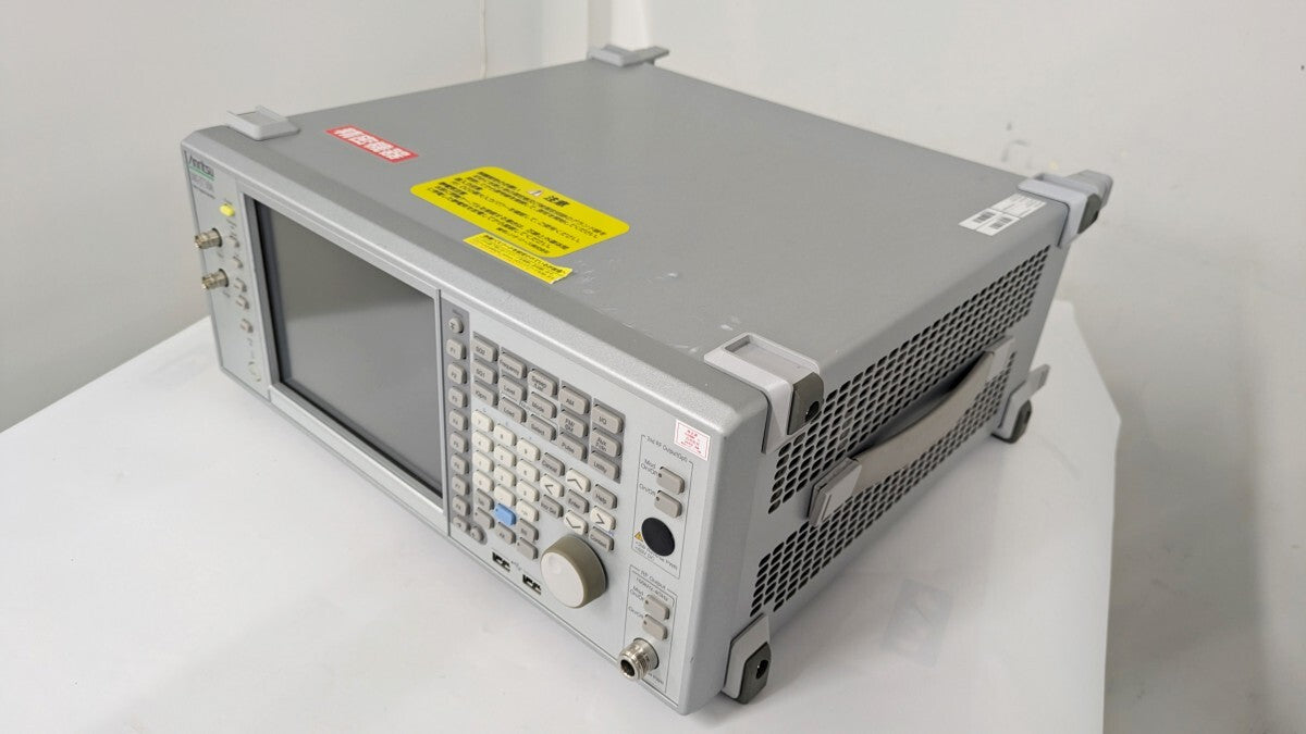 Anritsu MG3710A Digital Modulation Signal Generator [f1181386976]