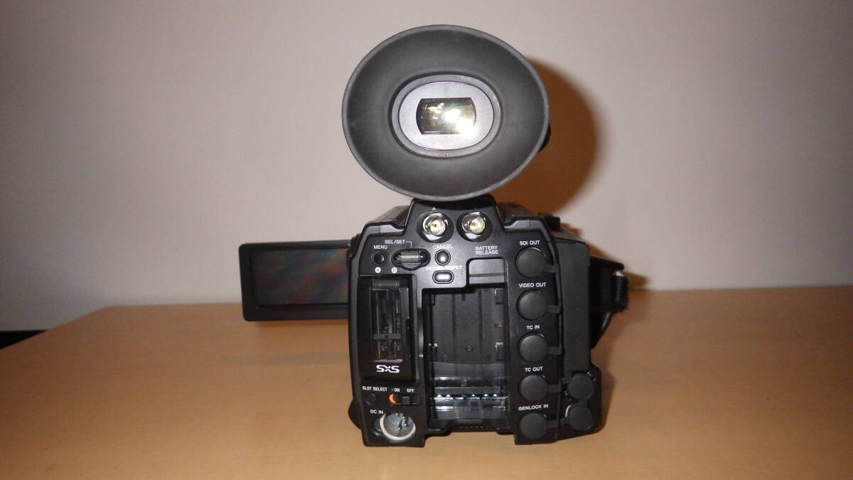 Sony PMW-F3 XDCAM Camcorder [t1182154892]