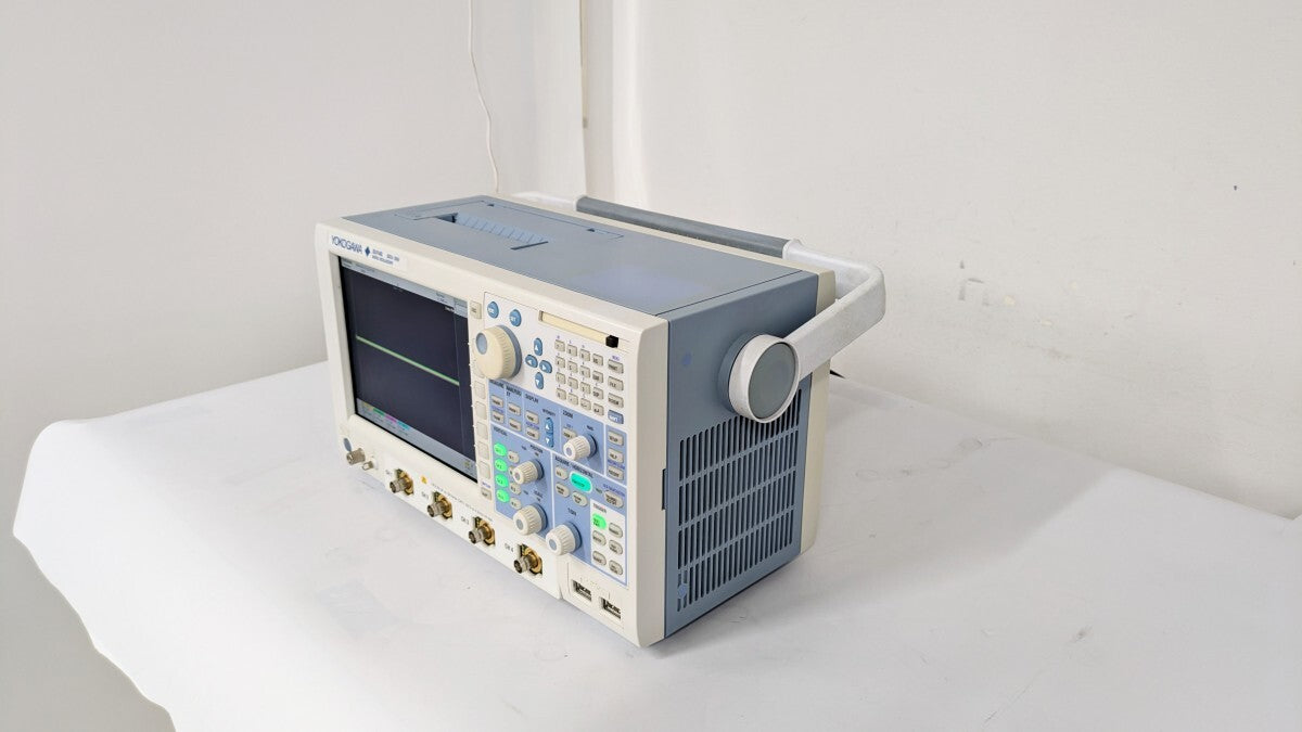 Yokogawa Electric DL9140L Digital Oscilloscope [x1183893875]