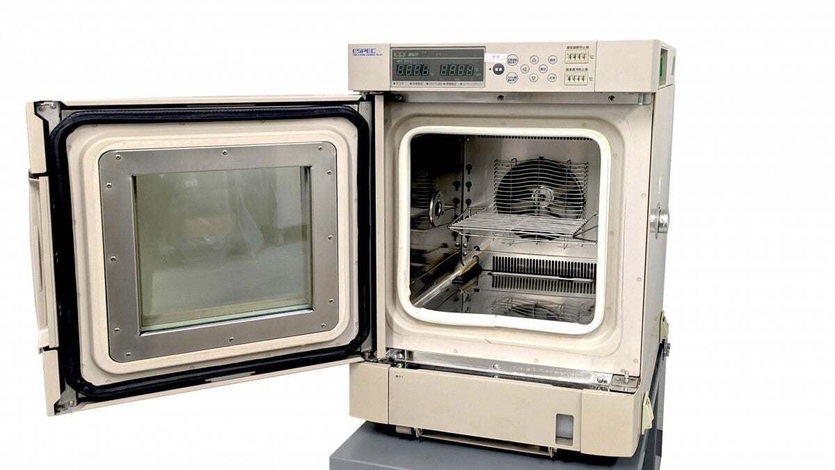 ESPEC SH-241 Tabletop Constant Temperature and Humidity Chamber -40 to +150℃ 30 x 30 x 25 cm [m1189000806]