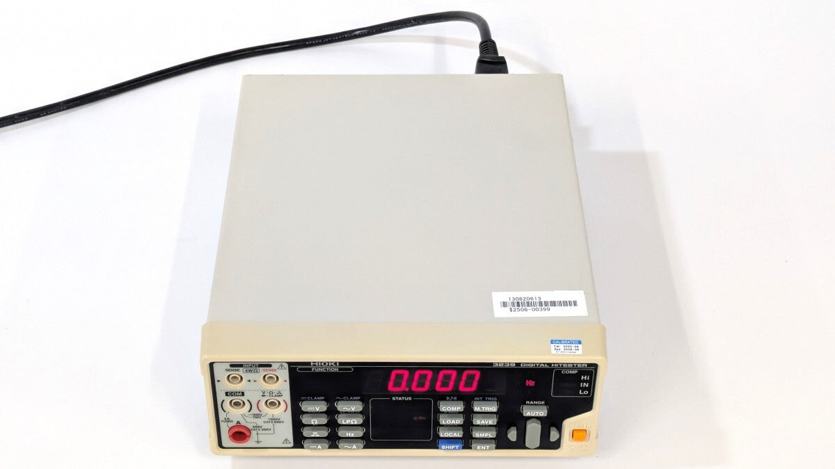 Hioki 3239 Digital High Tester with Calibration Test Report [r1191947627]