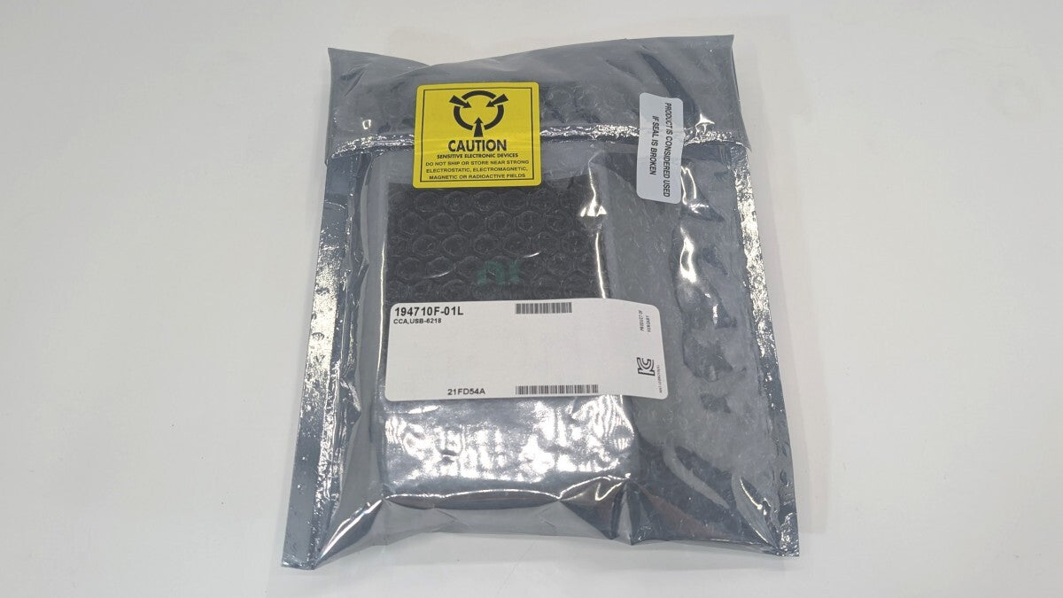 National Instruments USB-6218 Multifunction DAQ Device [f1192575918]