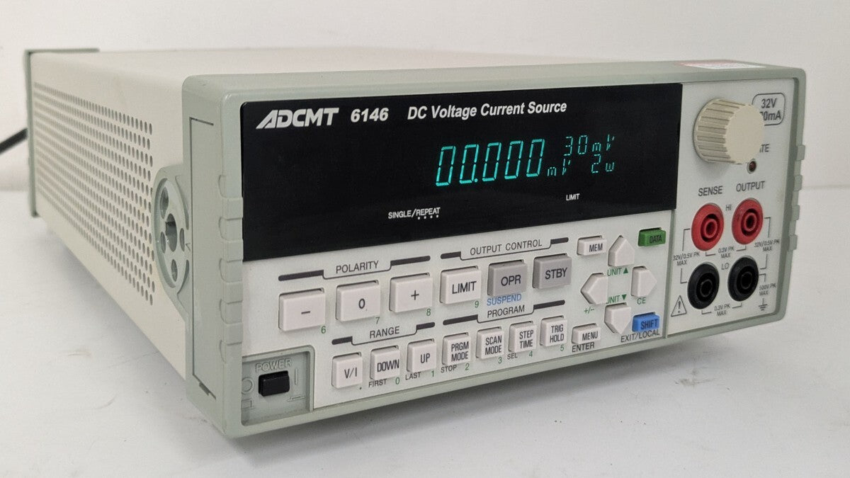 DC Voltage/Current Generator ±32V ±220.00mA ADC S/N: 241000291 [m1192715173]