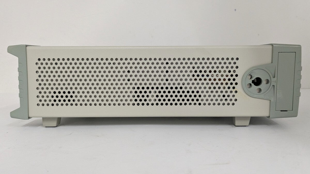 6146 DC Voltage Current Generator ±32V ±220.00mA ADC S/N: 241000291 [m1192715173]