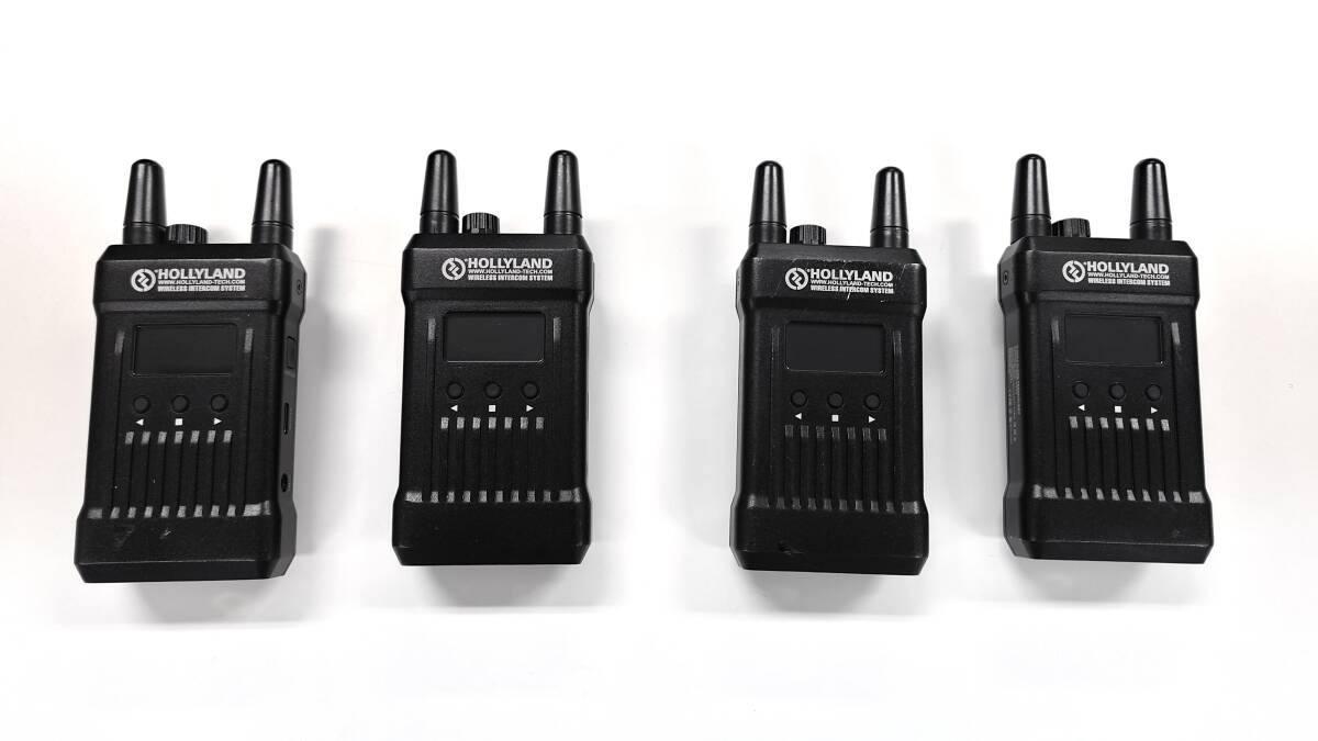 Hollyland Mars T1000 Wireless Intercom System Set of 1 Parent Unit and 4 Child Units [s1193852056]