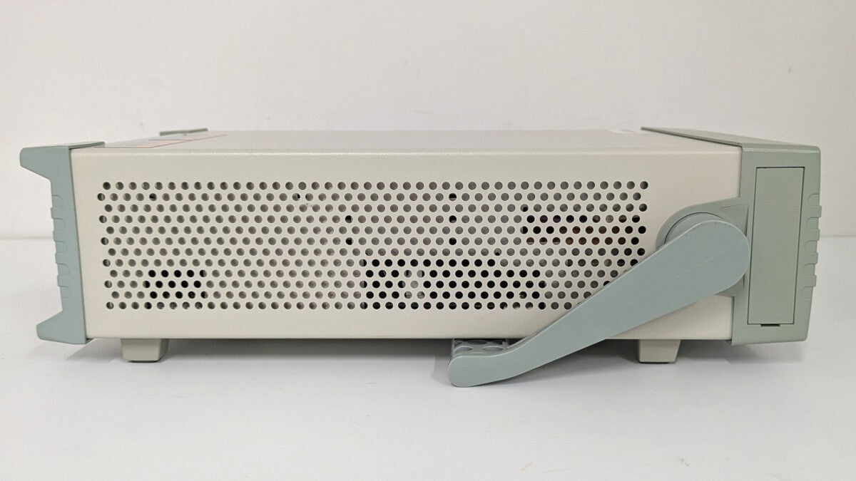 6146 DC Voltage Current Generator A/D Converter S/N:241000372 [w1193959144]