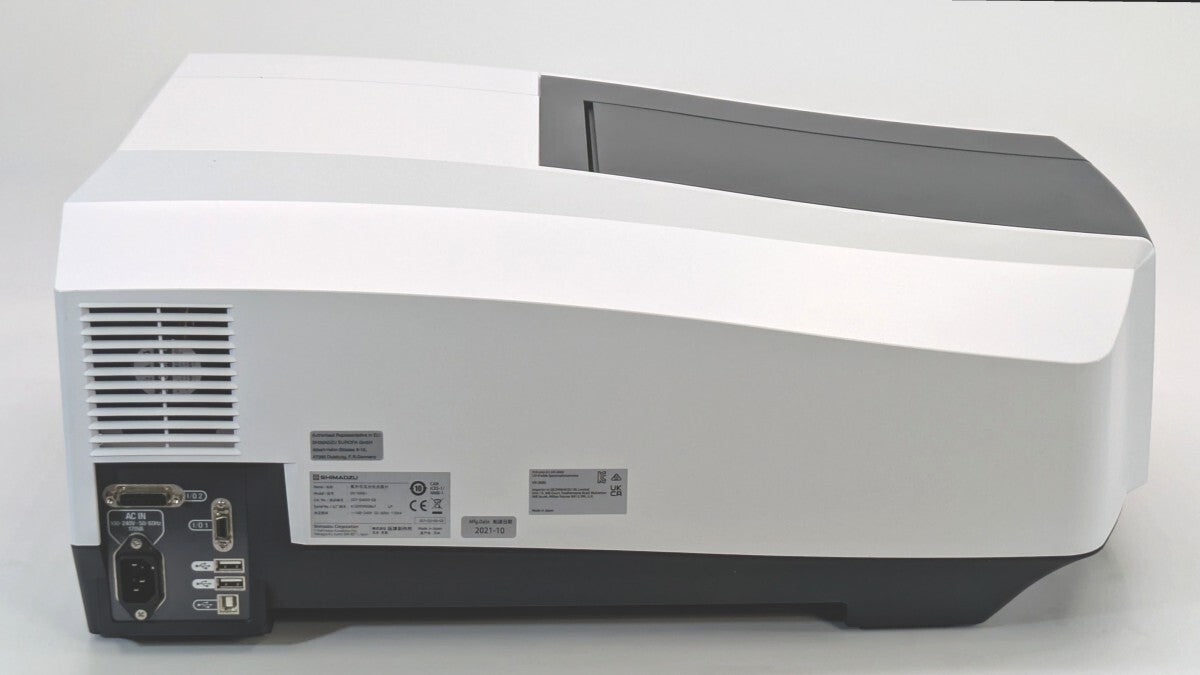 Shimadzu UV-2600i UV-Visible Spectrophotometer [b1195323308]
