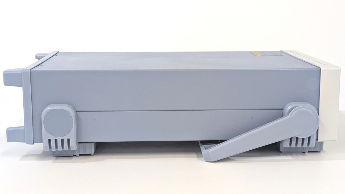 Yokogawa GS200/GS210 DC Voltage Current Source [l1195674924]