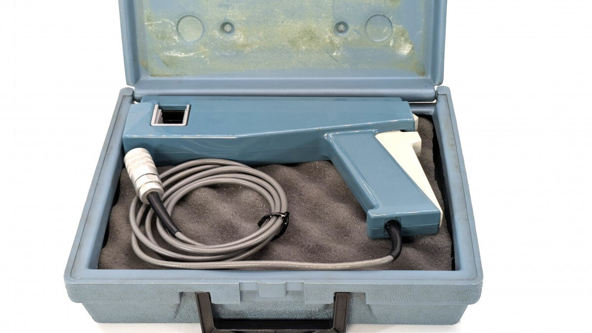 Tektronix A6303 Current Probe S/N:B018756 with Calibration Test Report [k1196909127]