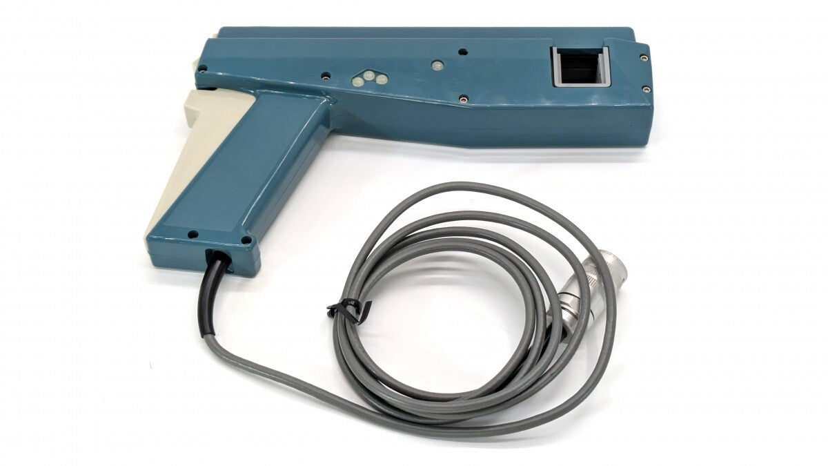 Tektronix A6303 Current Probe S/N:B018756 with Calibration Test Report [k1196909127]