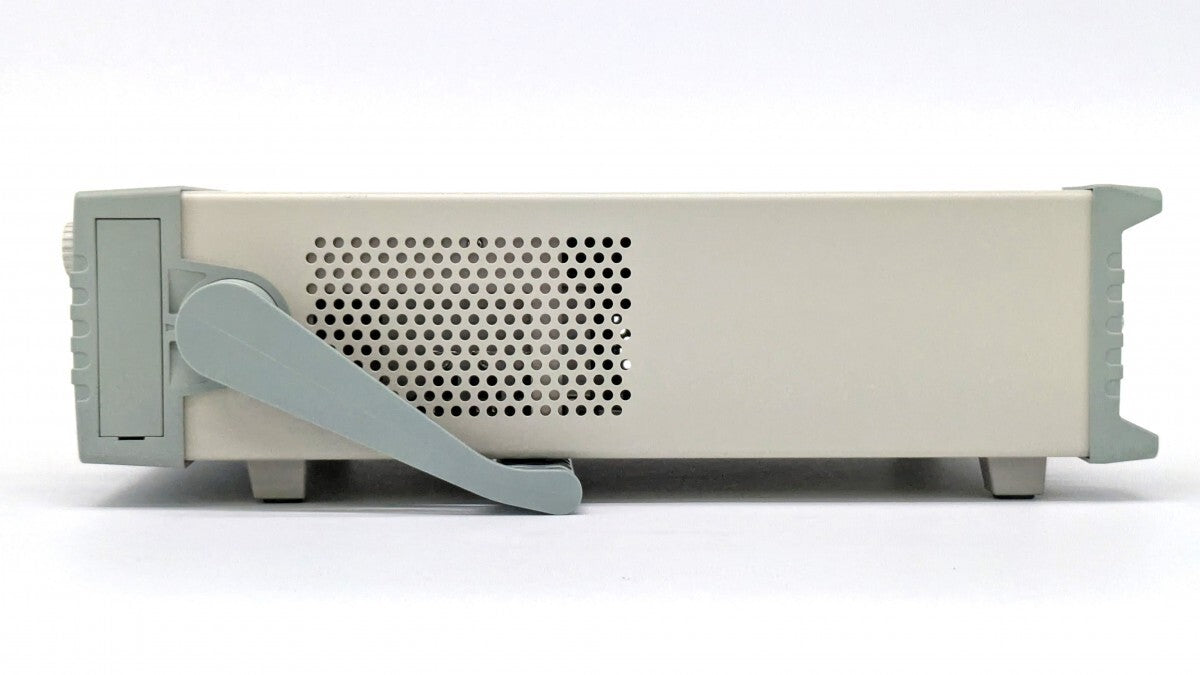ADCMT DC Voltage Current Generator ±32V ±220.00mA Model 6146 [j1197962513]