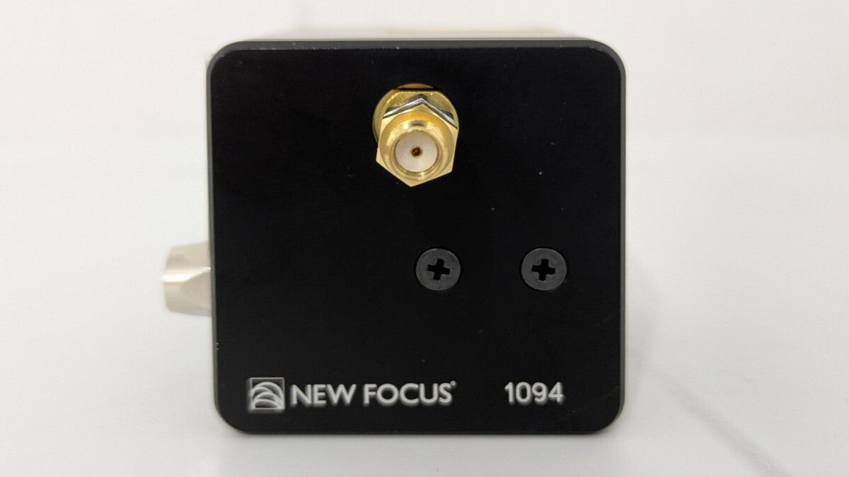 Newport New Focus 1780 10-Gbit/s 850-nm VCSEL Multimode Source FC 50/125 um [x1198979036]