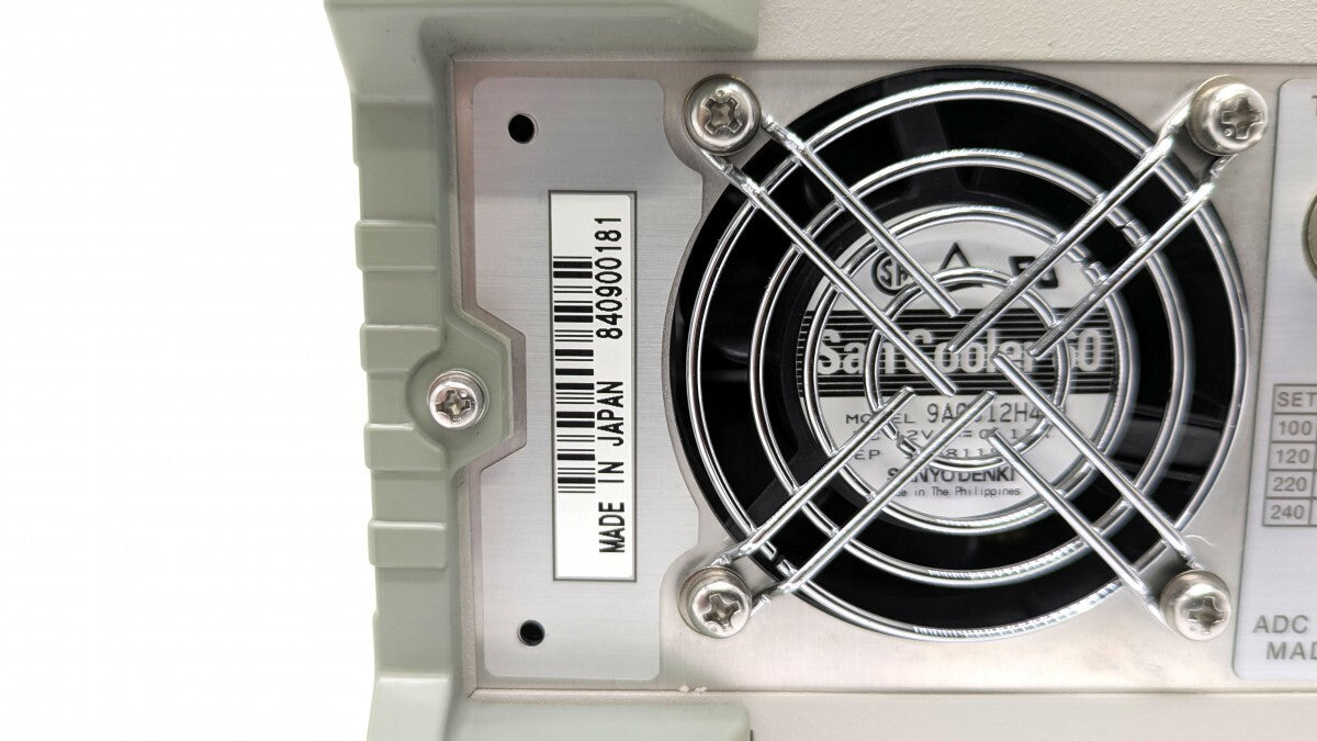 6242 DC Voltage/Current Source Monitor ADC S/N:840900181 [b1202259714]