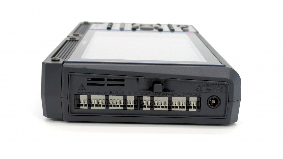 HIOKI LR8450-01 Memory Hilogger Wireless LAN Equipped Model [d1202405710]