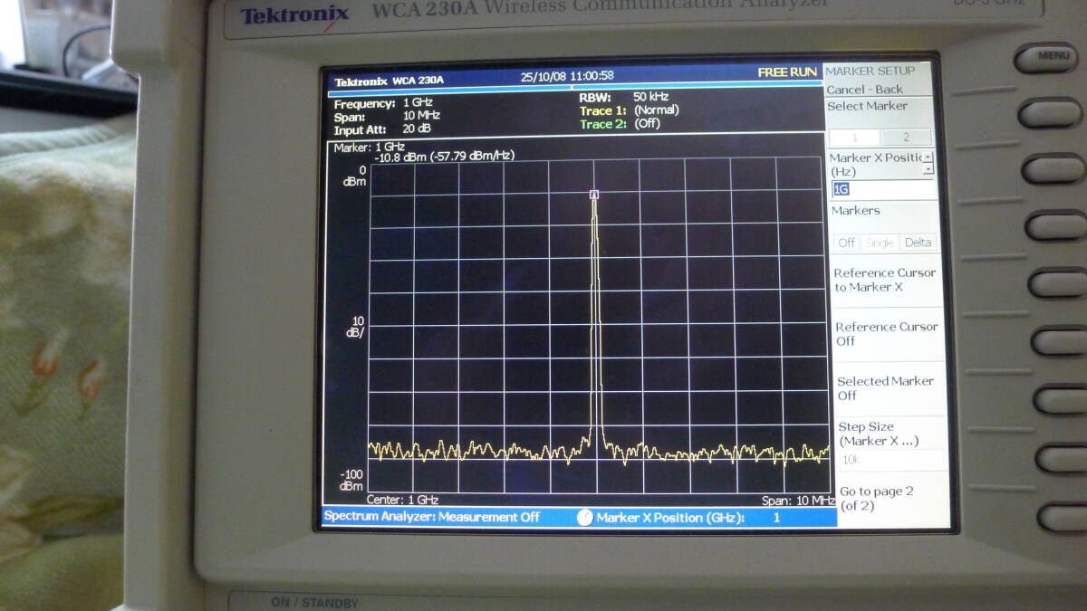 Tektronix WCA230A Real-time Spectrum Analyzer [f1203146764]